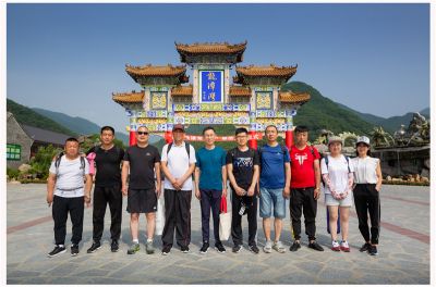 龍?zhí)稙车巧交顒?></div>
                   </a>  
                   <a href=